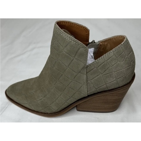 Lucky Brand Saucie Tan Croc Print Suede Ankle boots Women's Size 6m - Picture 3 of 8